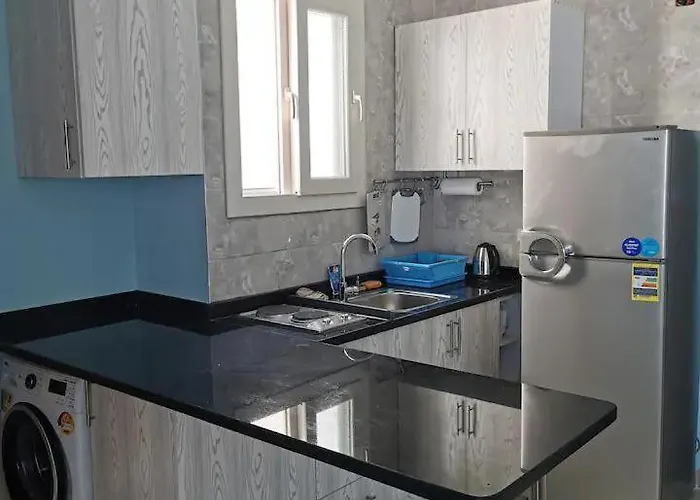 Delfinbeach Flat 2 شقة *
